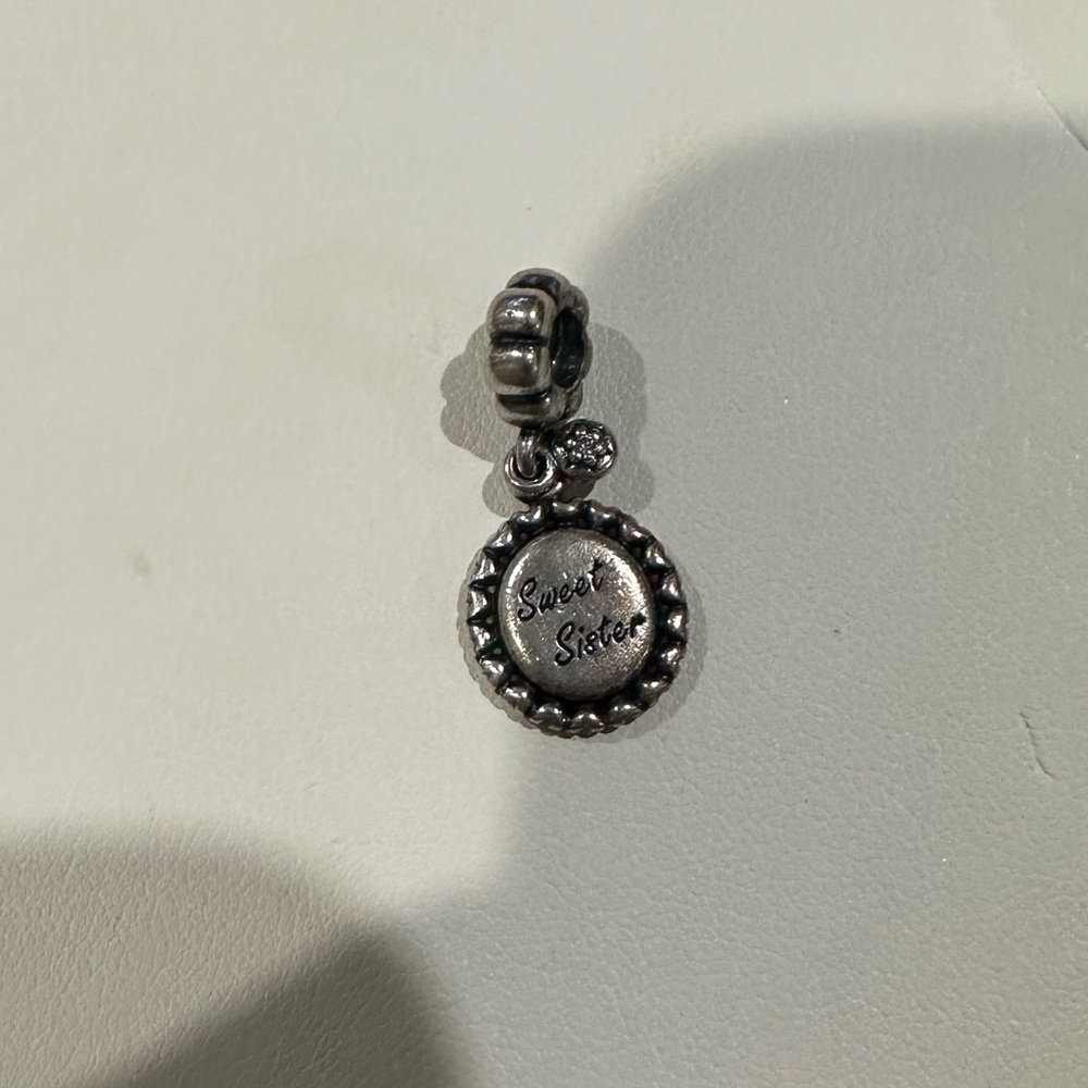 Pandora sweet sister charm